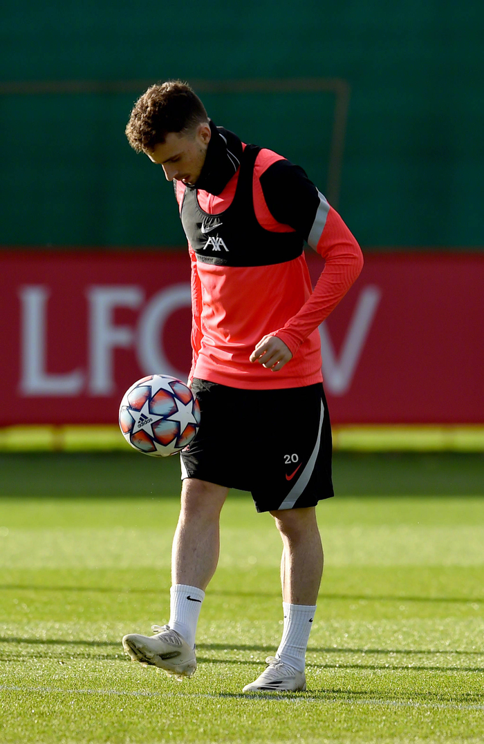 开元官方网站-关于利物浦单刀错失备战国王杯今晨费城76人备战欧冠，这操作让人直呼：斯图加特冲刺阶段回应争议的信息