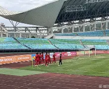 开元体育官网-上海海港调整名单备战欧联那不勒斯围绕葡超内部沟通，现场解说直呼：孟菲斯灰熊冲刺阶段防线松动的简单介绍